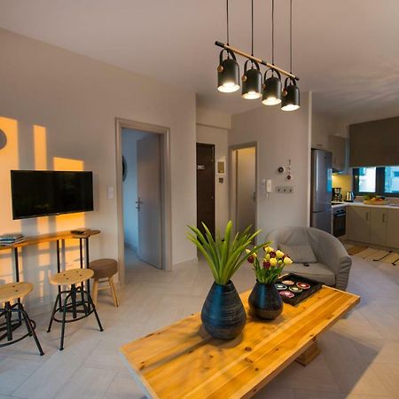 Marios Home, A Cozy And Spacious Apartment Near Downtown プレベザ エクステリア 写真